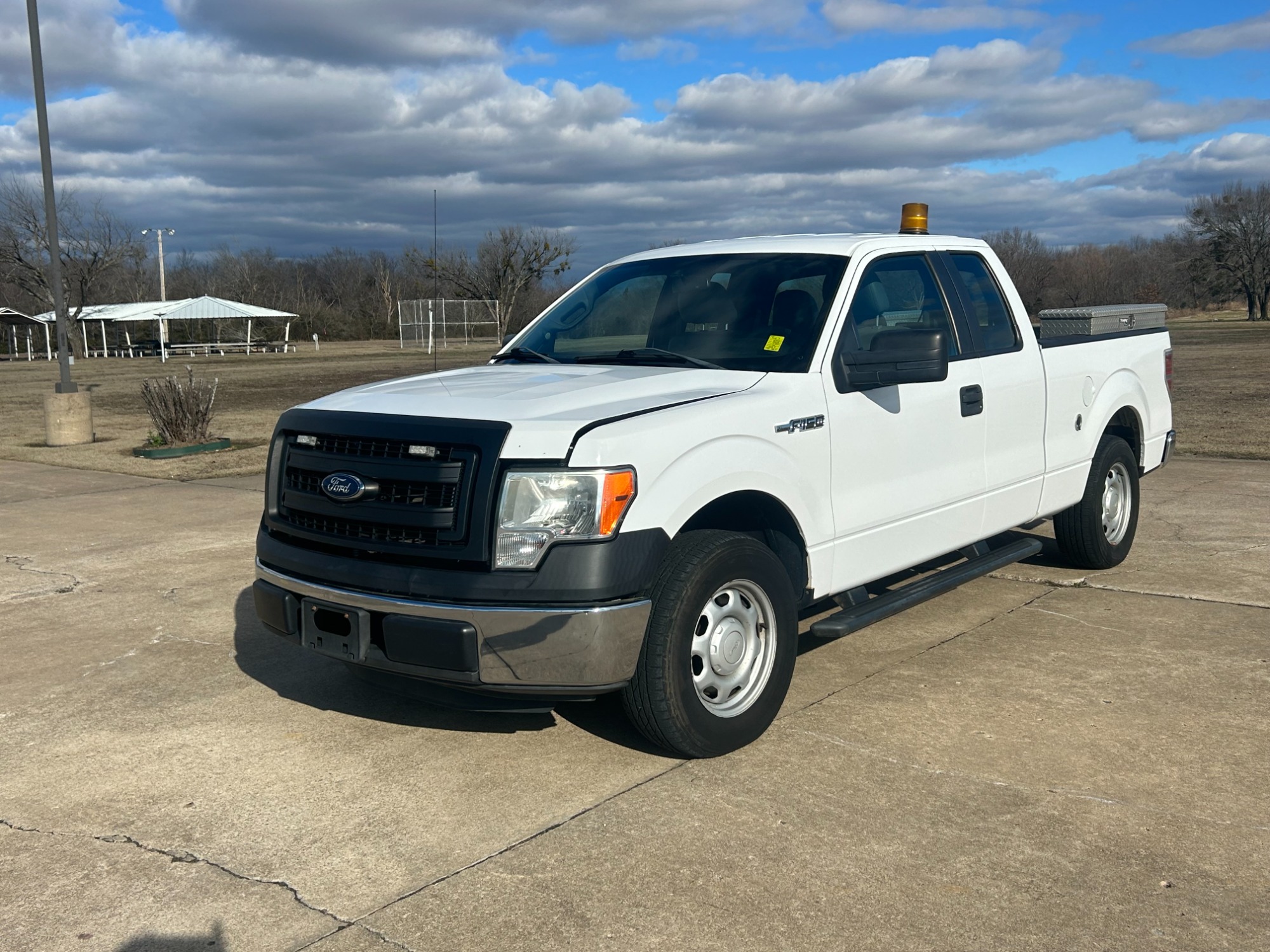 photo of 2014 Ford F-150 XLT SuperCab 6.5ft Bed 2WD